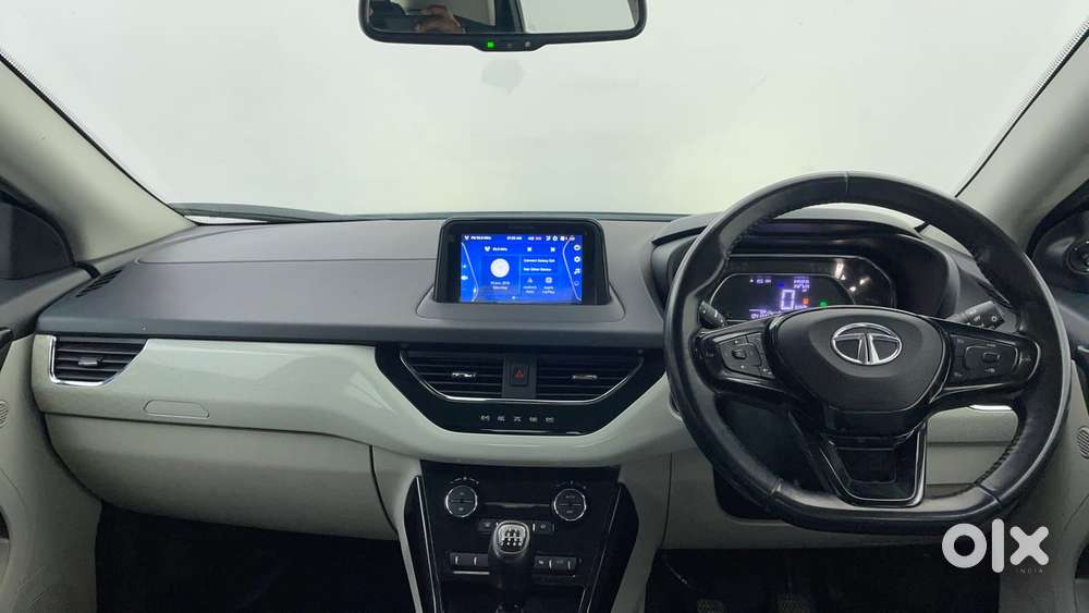 Tata Nexon Xz Plus Luxs, 2023, Petrol