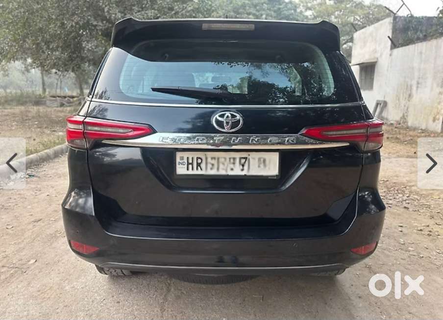 Toyota Fortuner 4x2 At 2.7 Petrol, 2022, Petrol