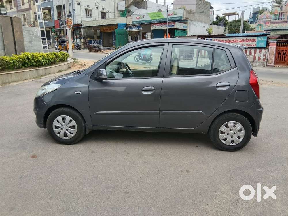 Hyundai I10 Sportz, 2011, Petrol