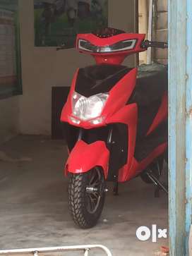 Charging fashion scooty olx