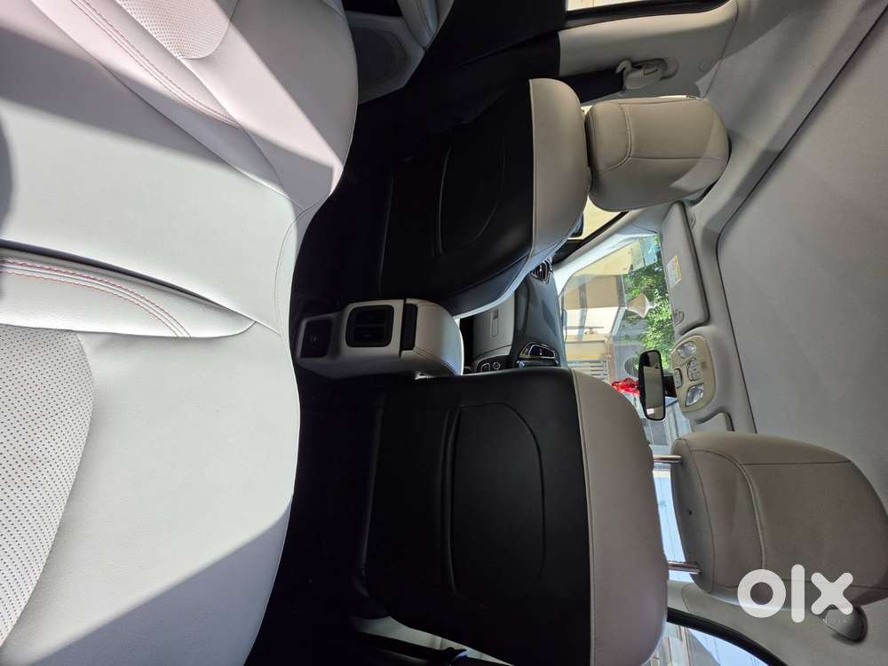 Jeep Compass Limited (o) 1.4 Petrol Automatic  Top Model  1st Owner