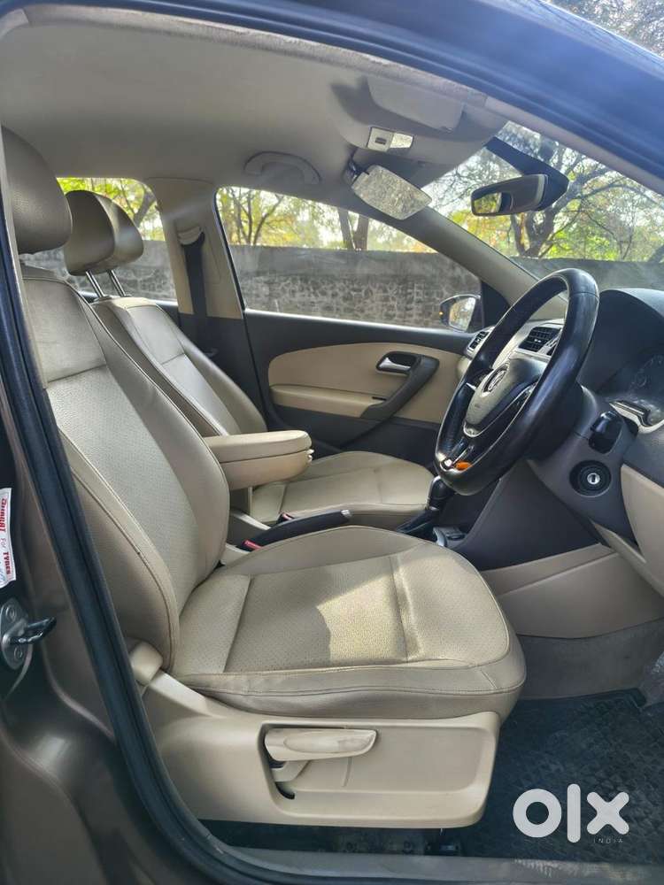 Volkswagen Vento 1.2 Tsi Highline At, 2016, Petrol