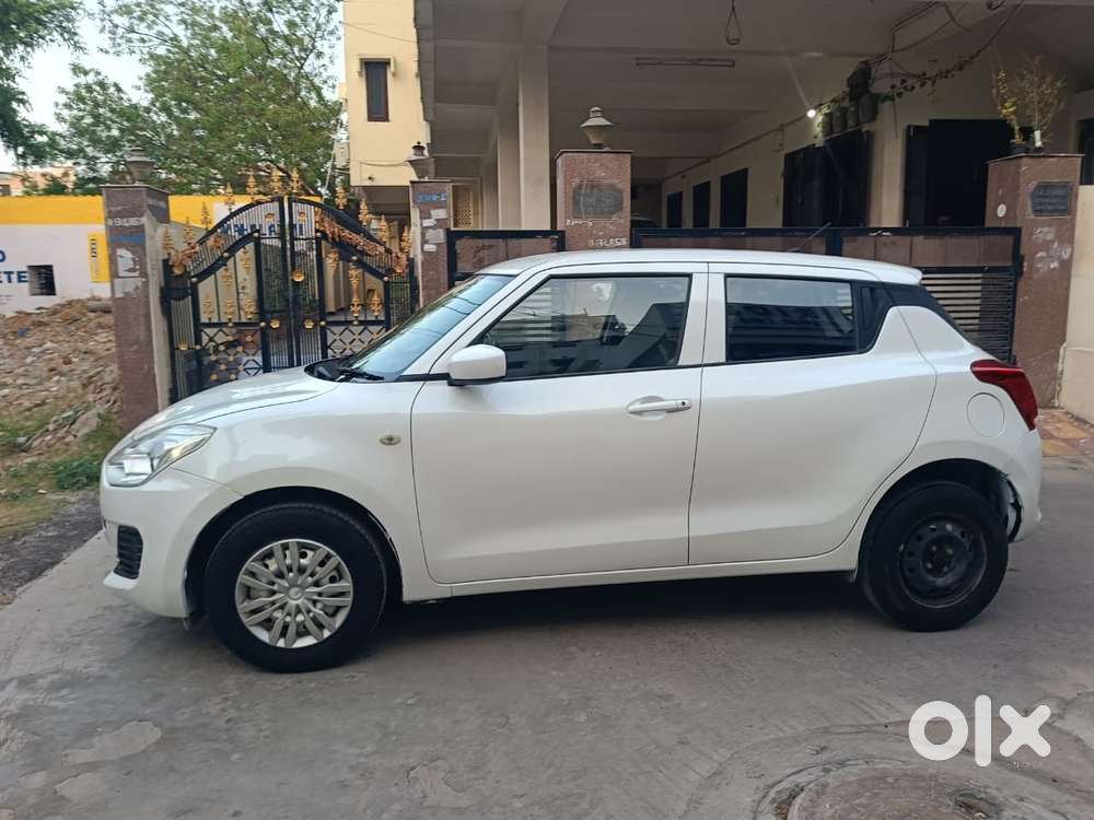 Maruti Suzuki Swift Vvt Lxi, 2019, Petrol