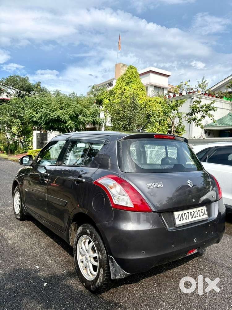 Maruti Suzuki Swift Vxi Optional 2017 Model Petrol Car