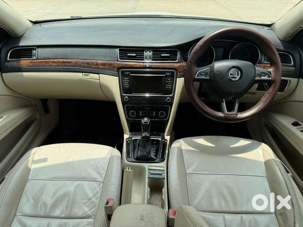 Skoda Superb 2013-2015 Elegance 1.8 Tsi At, 2014, Petrol