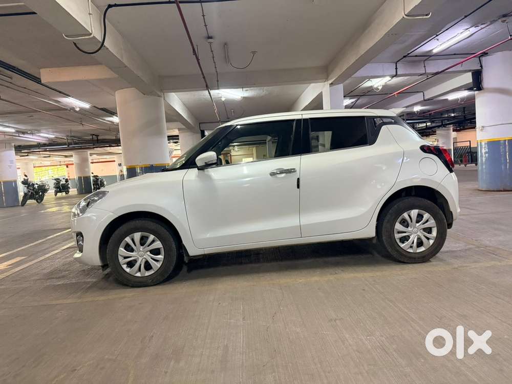 Maruti Suzuki Swift Vxi 2021