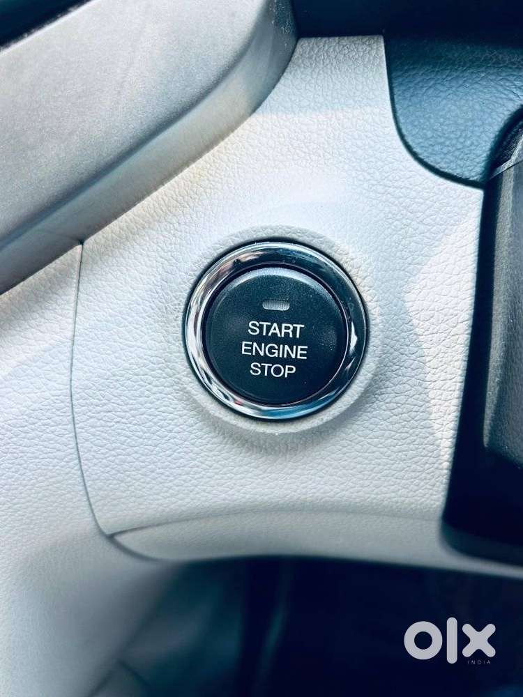 Mahindra Xuv300 W8 Option Diesel, 2019, Diesel