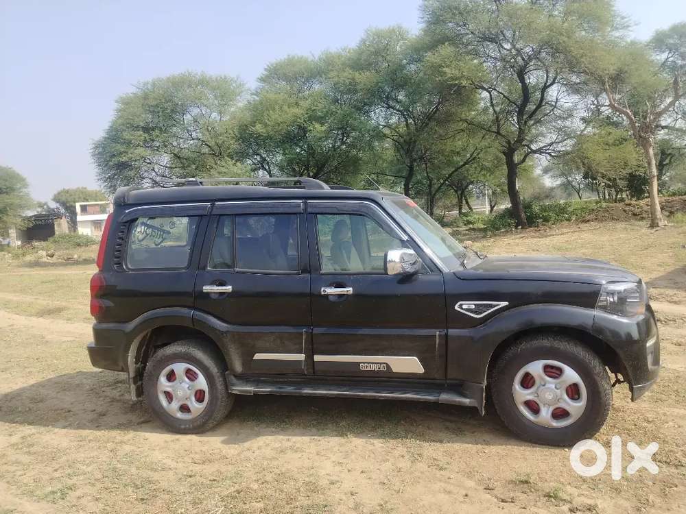Mahindra Scorpio Classic 2012