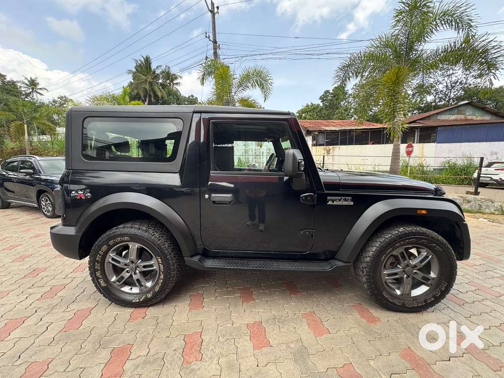 Mahindra Thar 4x4 (top Variant)