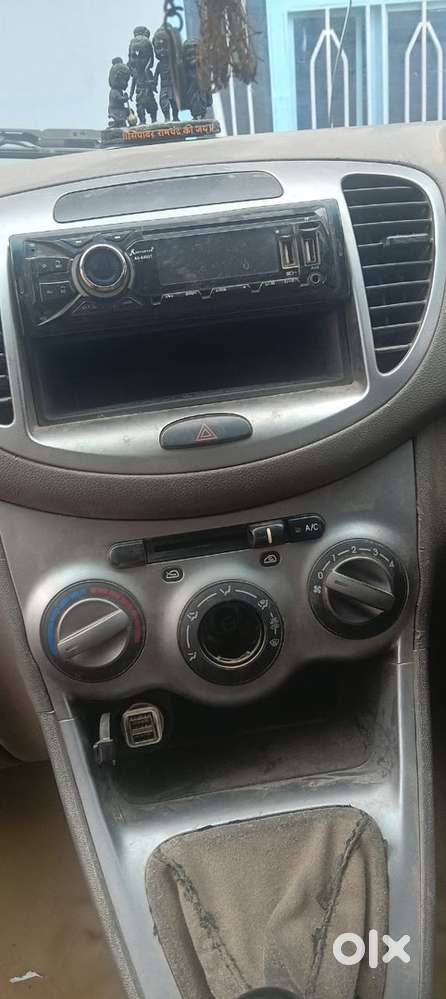 Hyundai I10 Petrol Manual 2011