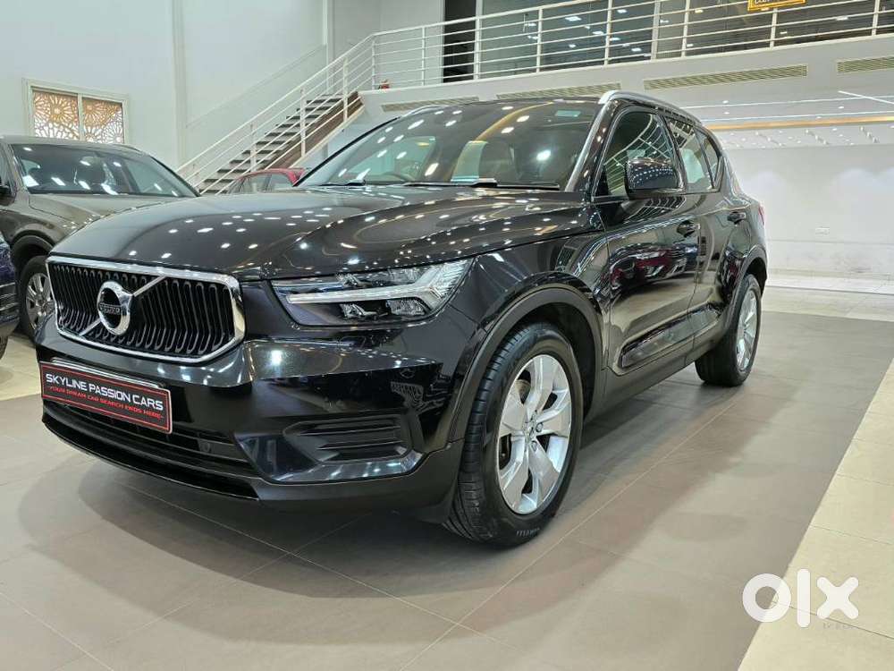 Volvo Xc40 D4 Momentum, 2019, Diesel