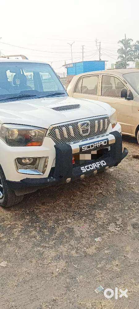 Mahindra Scorpio 2015 Diesel 125000 Km Driven