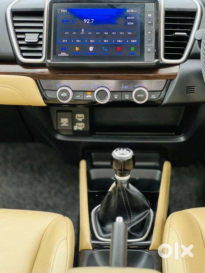 Honda City 1.5 Zx I-vtec Mt, 2023, Cng & Hybrids
