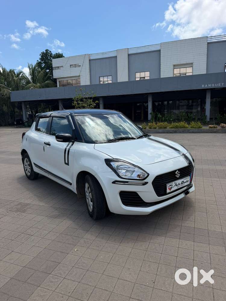Maruti Suzuki Swift Vxi + Manual, 2019, Petrol