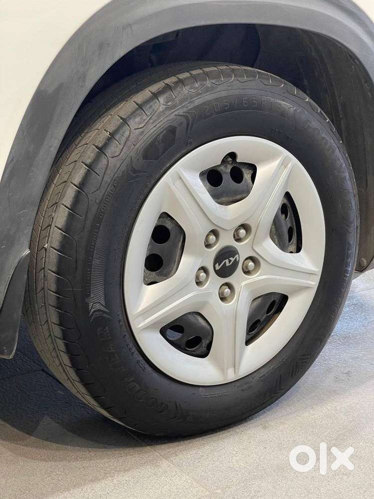 Kia Seltos Htk G, 2024, Petrol