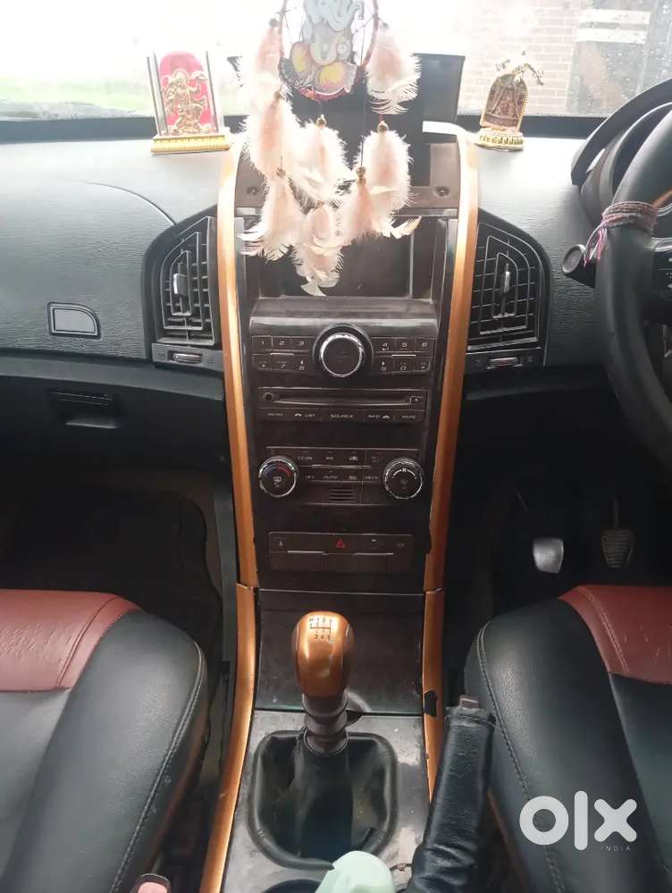 Mahindra Xuv500 2014 Diesel 115000 Km Driven