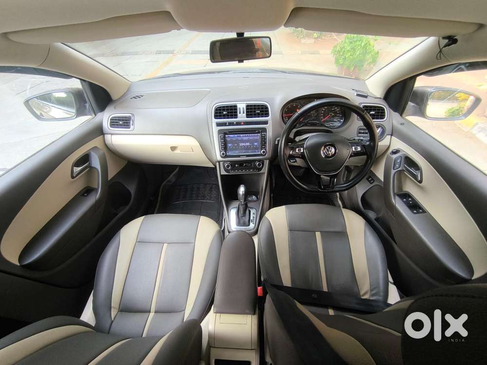 Volkswagen Vento 1.2 Tsi Highline At, 2015, Petrol