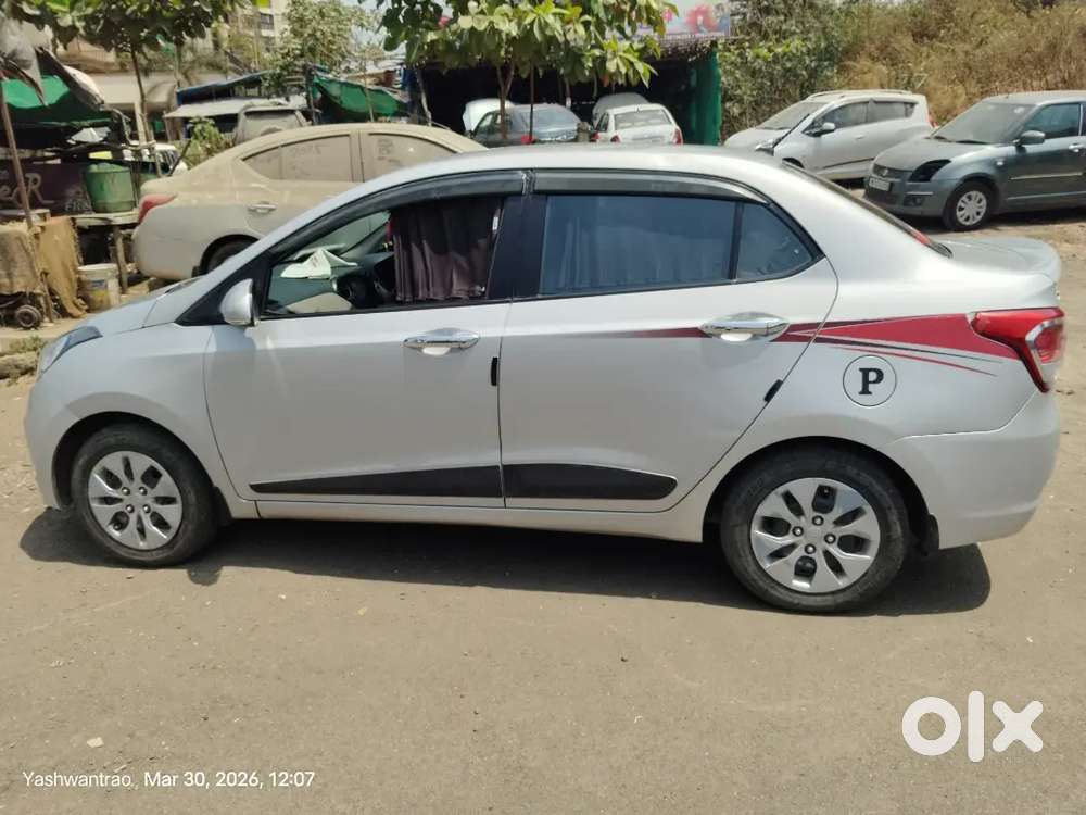 Hyundai Xcent 2017 Cng & Petrol 140 Km Driven Good Condition