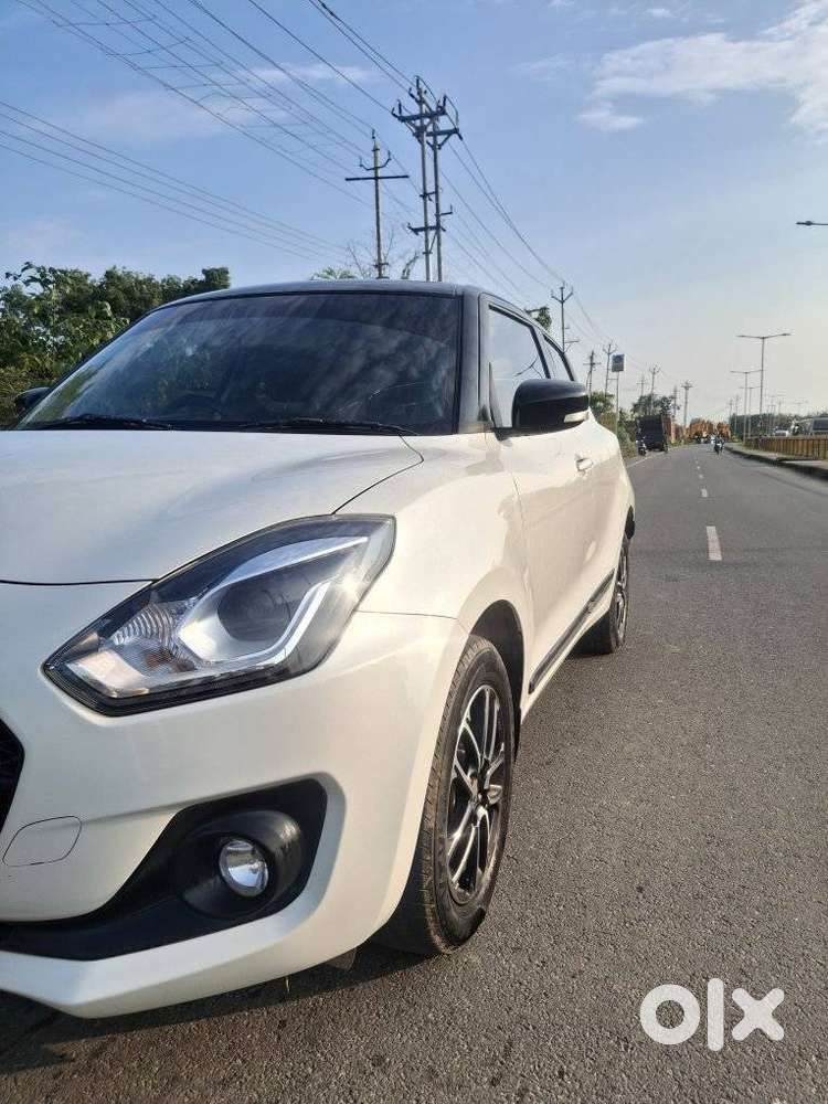 Maruti Suzuki Swift Zxi Plus Dual Tone, 2024, Petrol