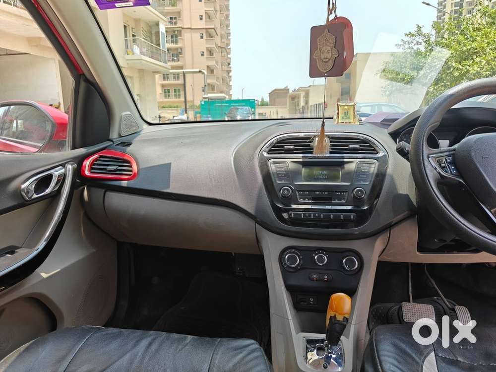 Tata Tiago Petrol 2017