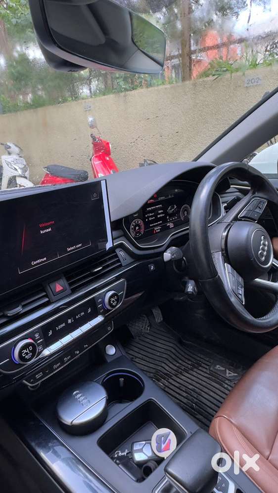 Audi A4 2021 Petrol 93000 Km Driven Good Condition,company Serviced