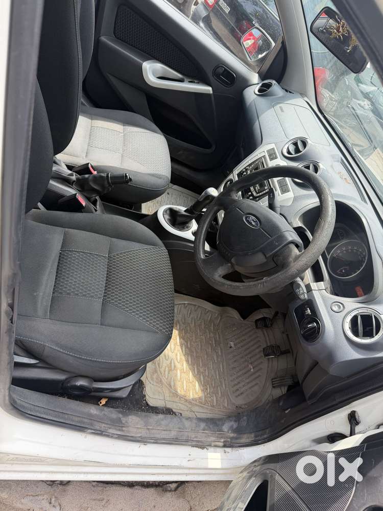 Ford Figo Diesel Titanium, 2013, Diesel