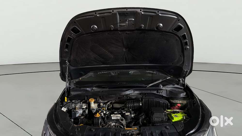Tata Altroz 1.2 Xt, 2022, Petrol