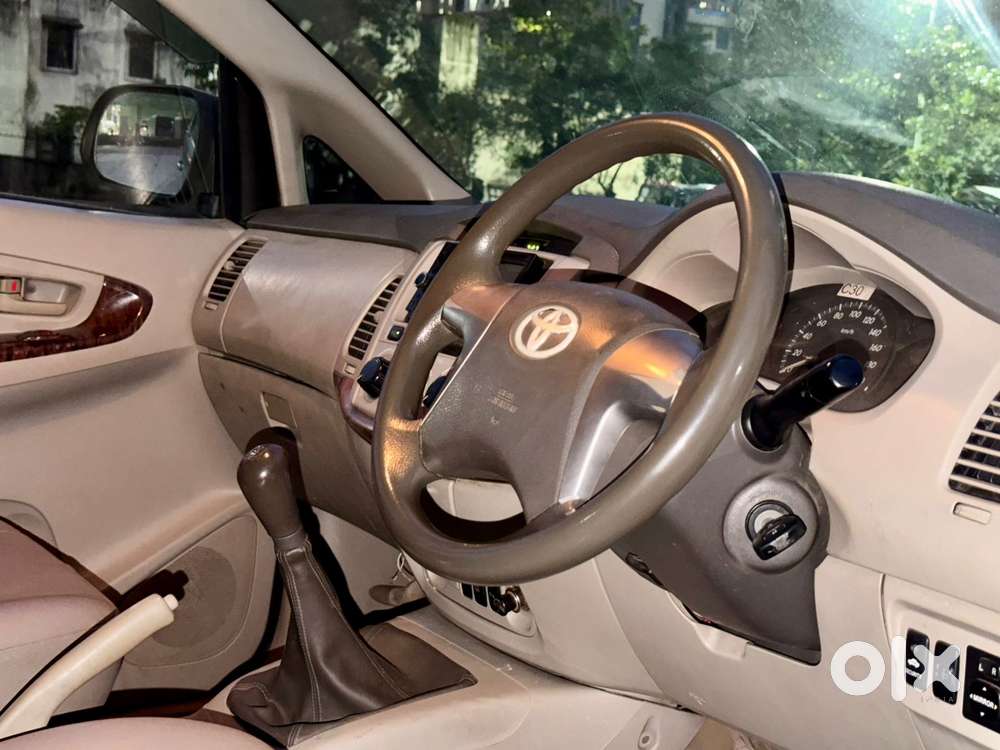 Toyota Innova 2.5 G (diesel) 7 Seater Bs Iv, 2013, Diesel