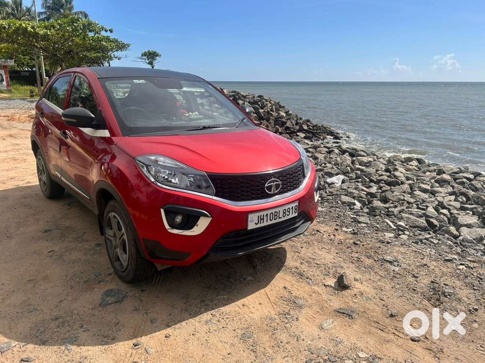 Tata Nexon 2018 Petrol Best Condition Jh Registered