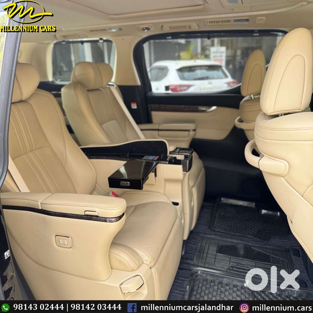 Toyota Vellfire Vip – Executive Lounge, 2022, Cng & Hybrids