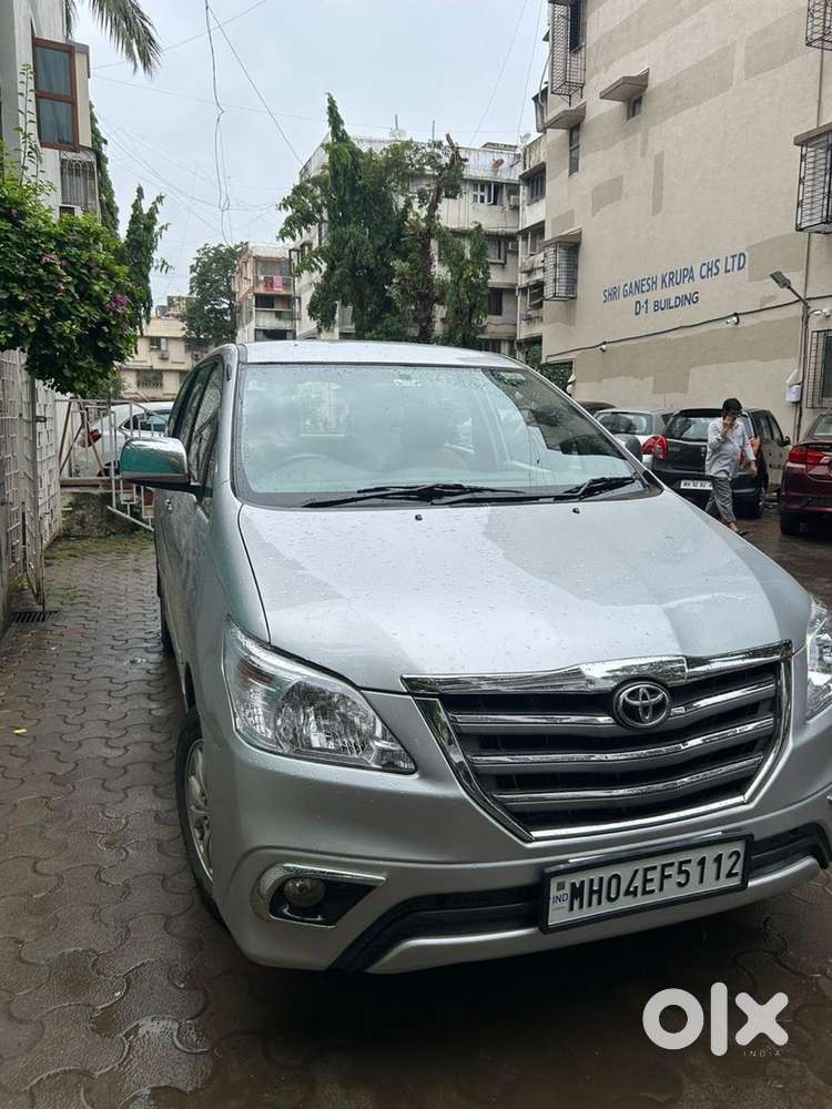 Toyota Innova Diesel 2010 Km Driven