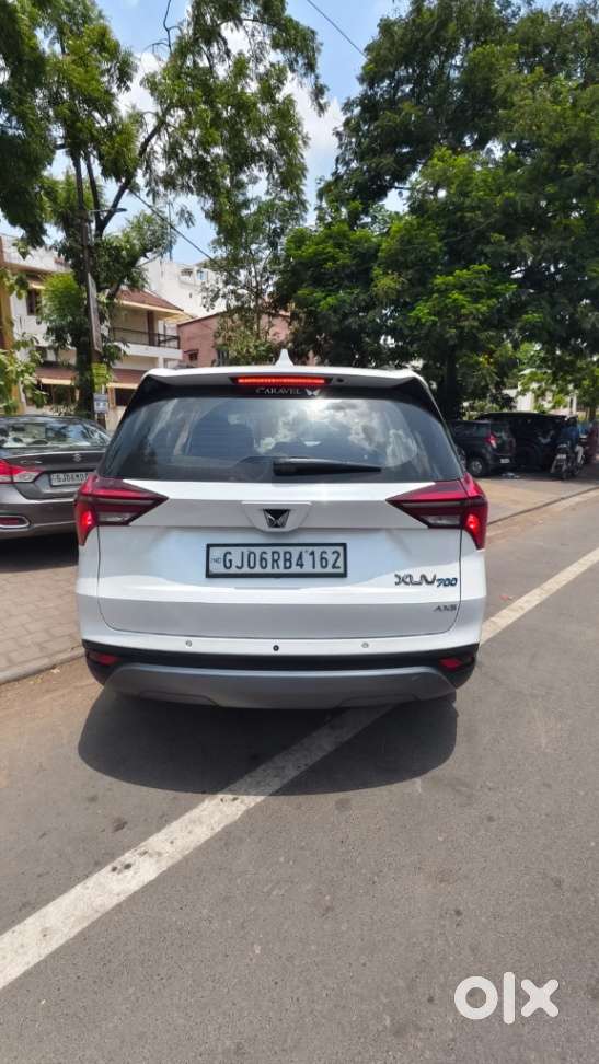 Mahindra Xuv700 2.2 Ax 5 Diesel At 7 Str, 2025, Diesel