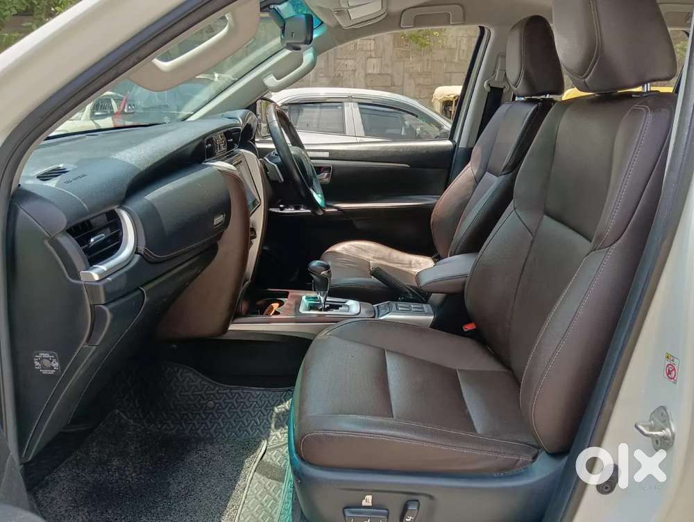 Toyota Fortuner 4x2 At 2.8 Diesel, 2020, Diesel