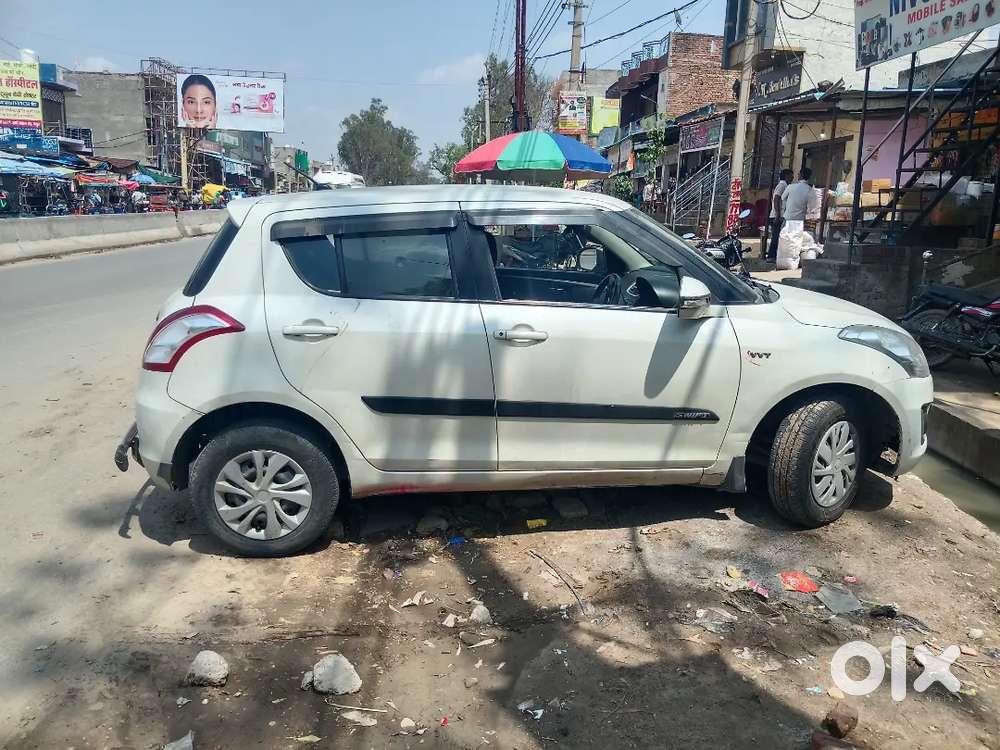 Maruti Suzuki Swift 2016 Petrol 49700 Km Driven