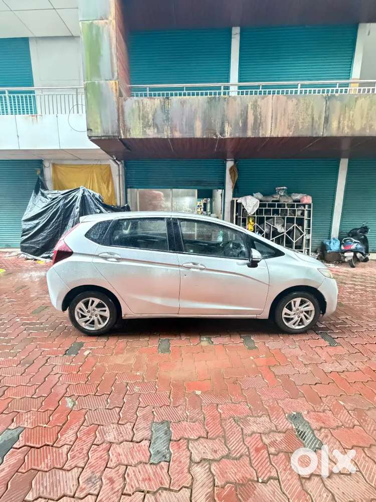 Honda Jazz V Automatic 2016