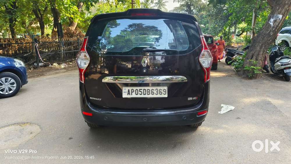Renault Lodgy 110ps Rxz 7 Seater, 2015