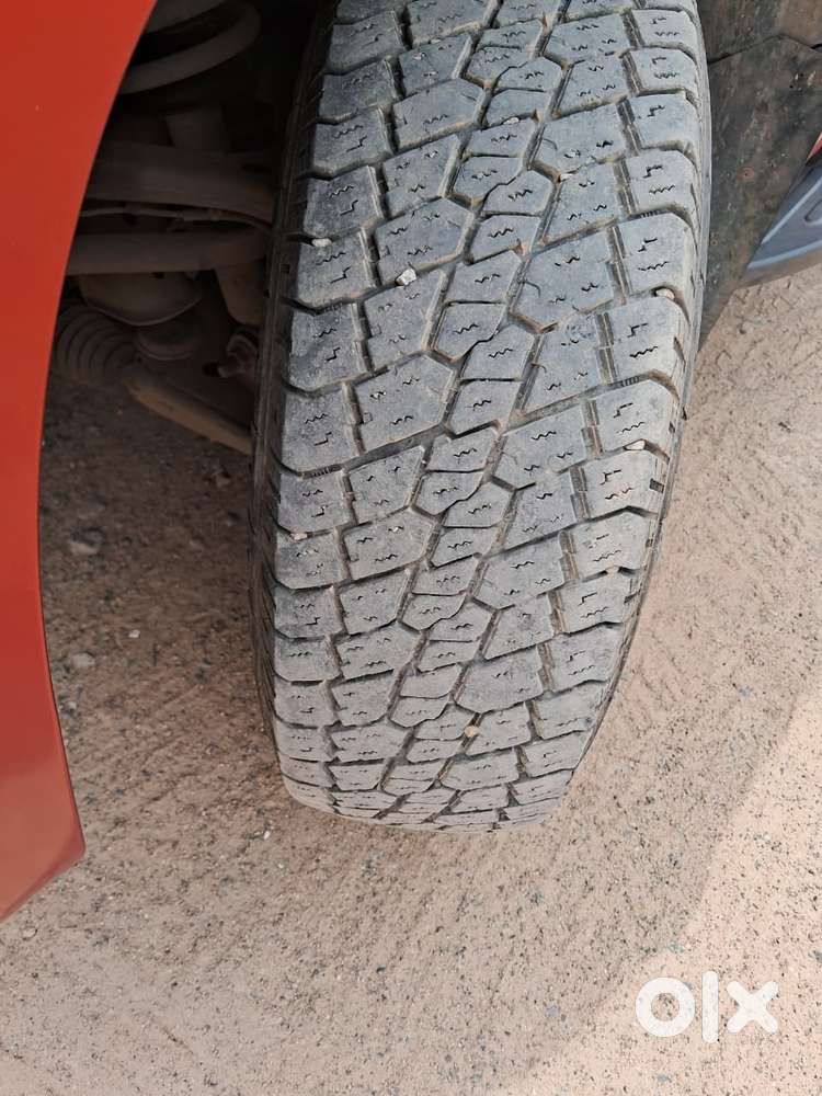 Mahindra Tuv 300 Mhawk100 T8, 2015, Diesel
