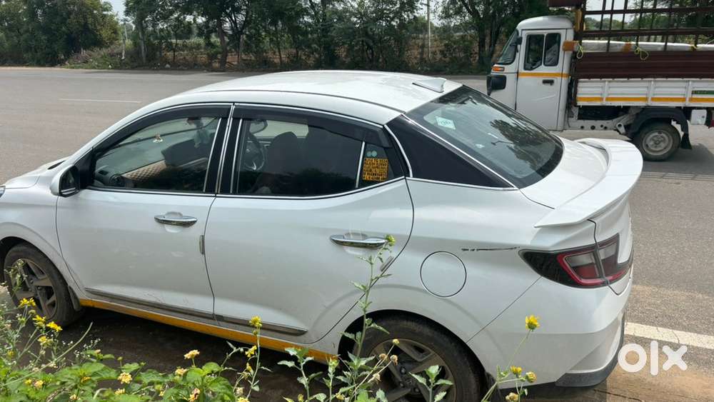 Hyundai Aura Sx 2025