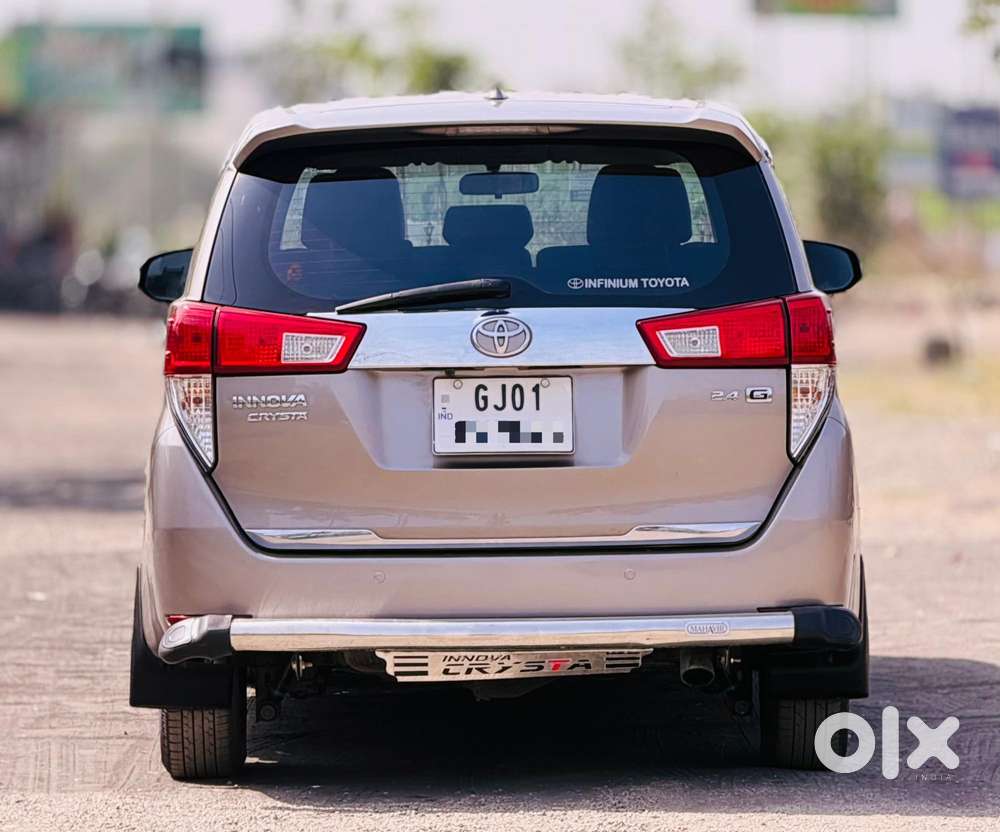 Toyota Innova Crysta 2.4 G Mt 8s, 2017, Diesel