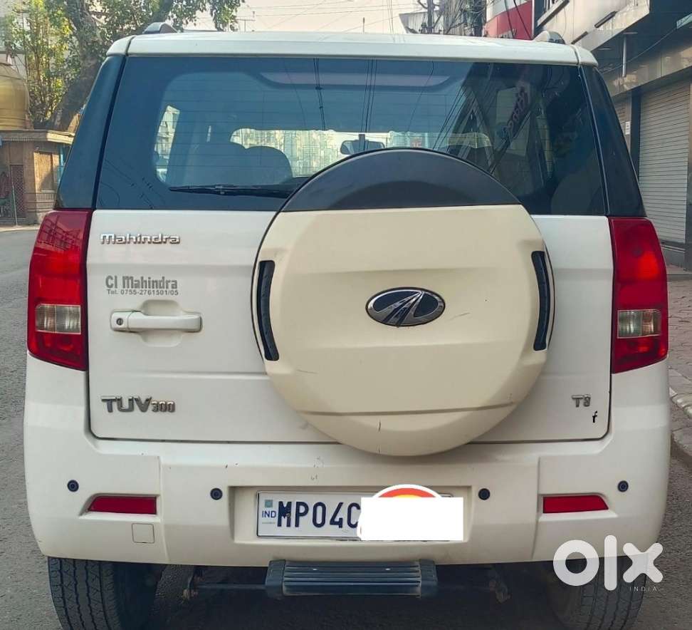 Mahindra Tuv 300 T8, 2015, Diesel