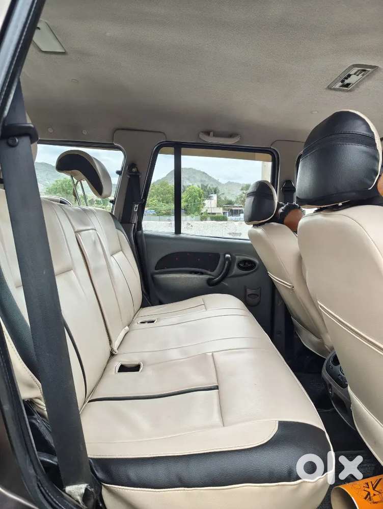 Mahindra Scorpio Classic 2009 Diesel 105000 Km Driven