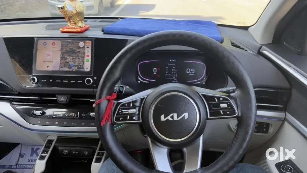 Kia Carens Prestige Petrol Manual 2024
