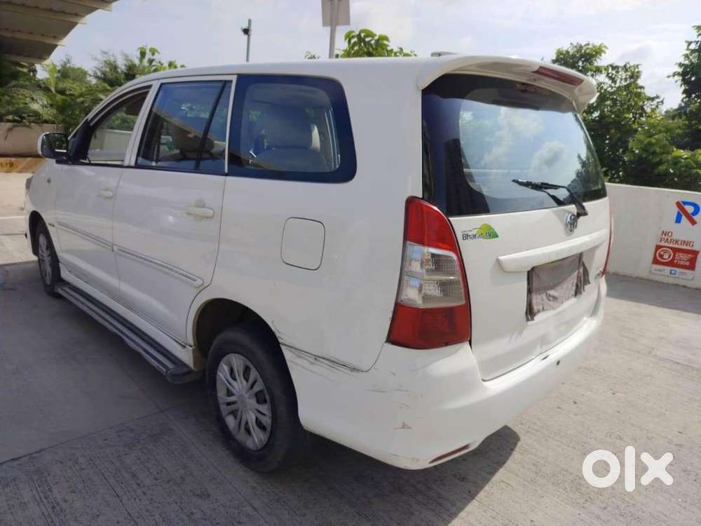 Toyota Innova Diesel 2012