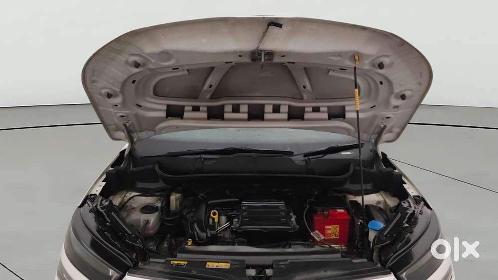 Skoda Kushaq 1.0 Tsi Active, 2022, Petrol