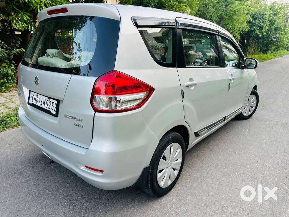 Maruti Suzuki Ertiga 2012-2015 Vdi, 2012, Diesel