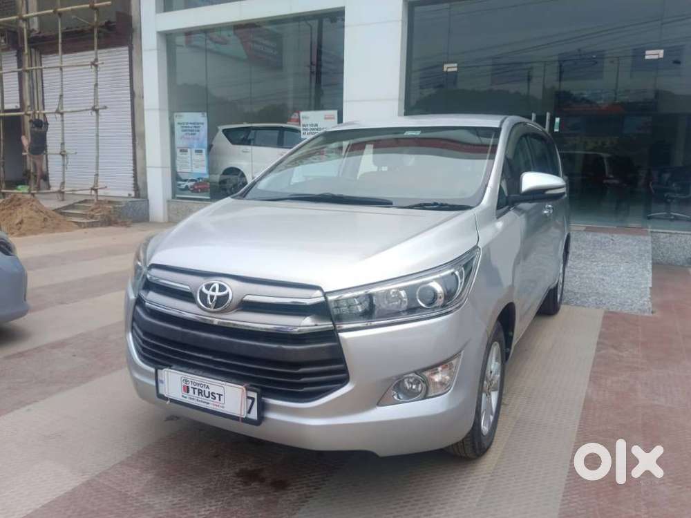 Toyota Innova Crysta 2.4 V, 2017, Diesel