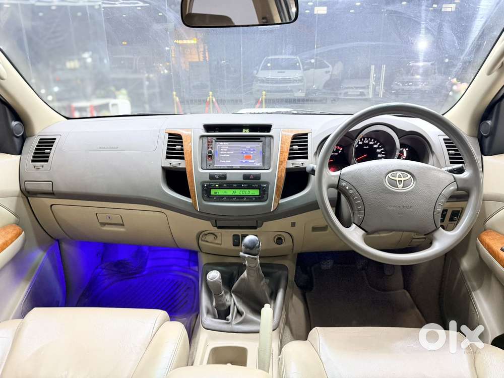 Toyota Fortuner 3.0 4x4 Manual, 2010, Diesel