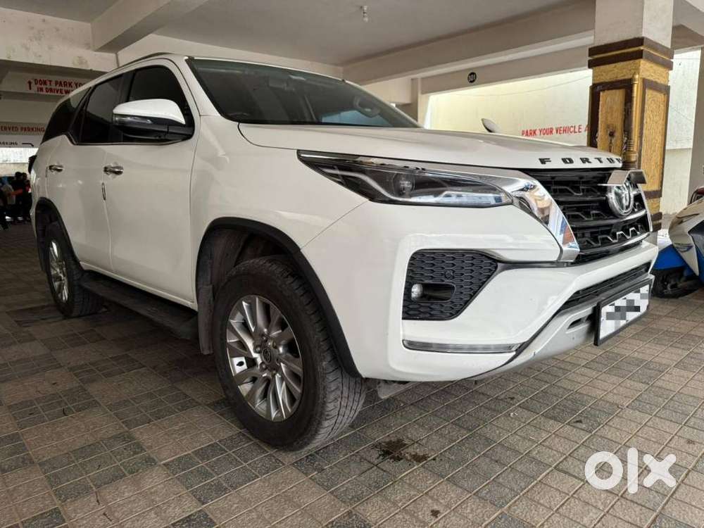 Toyota Fortuner 3.0 4x4 Manual, 2023, Diesel