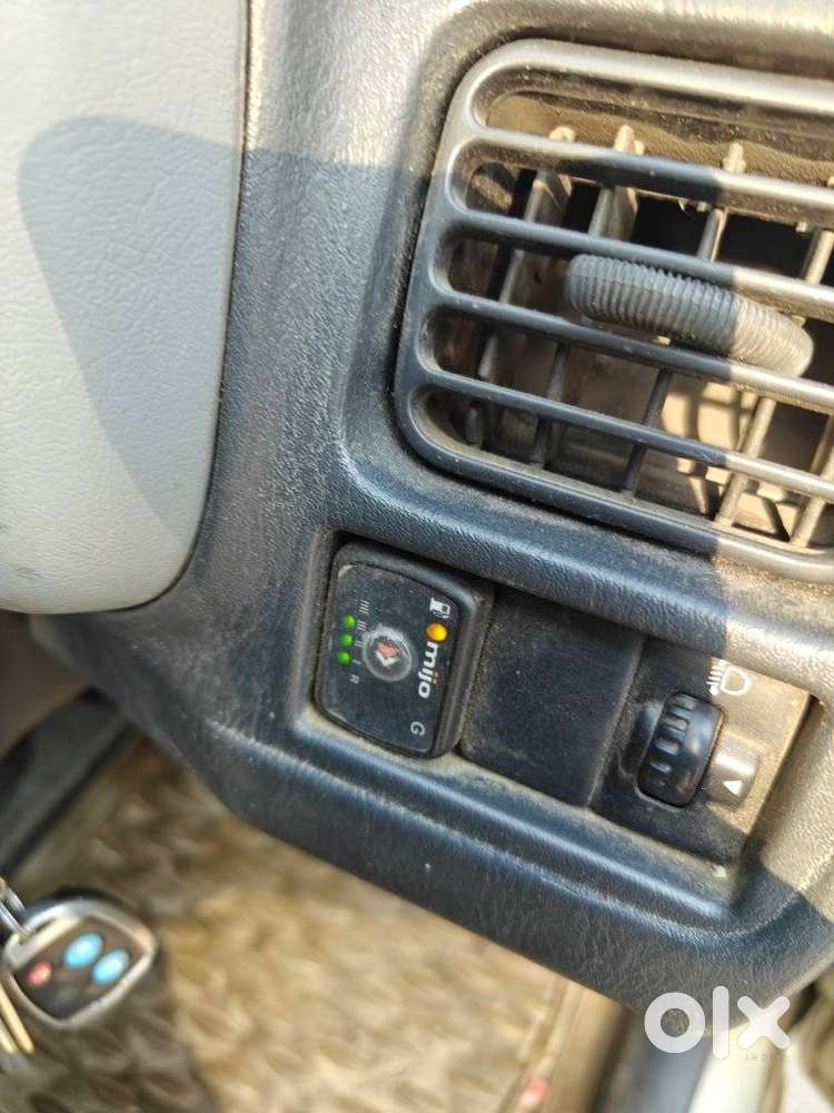 Maruti Suzuki Alto 800 Lxi Anniversary Edition, 2011, Cng & Hybrids