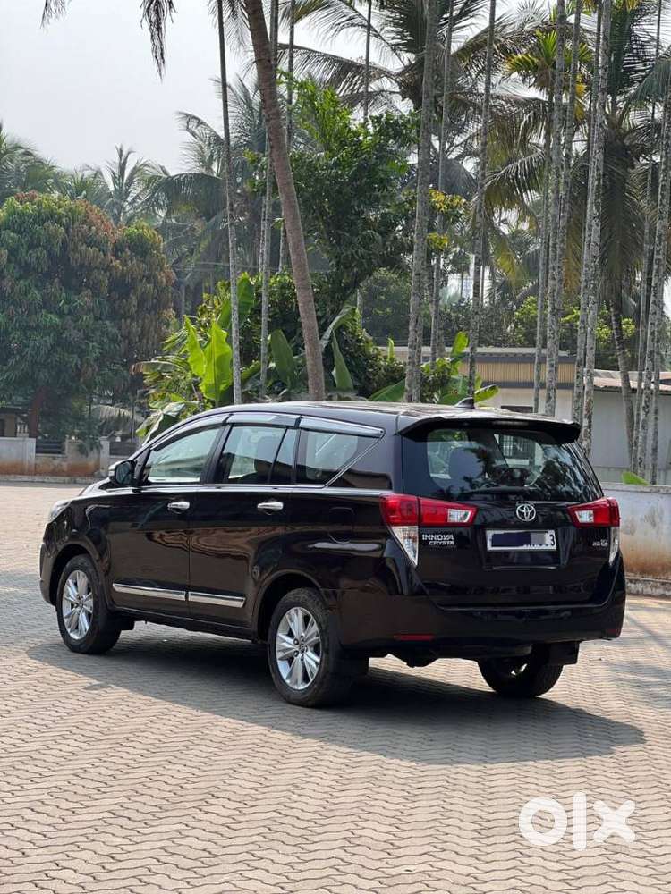 Toyota Innova Crysta 2.8 Z, 2016, Diesel